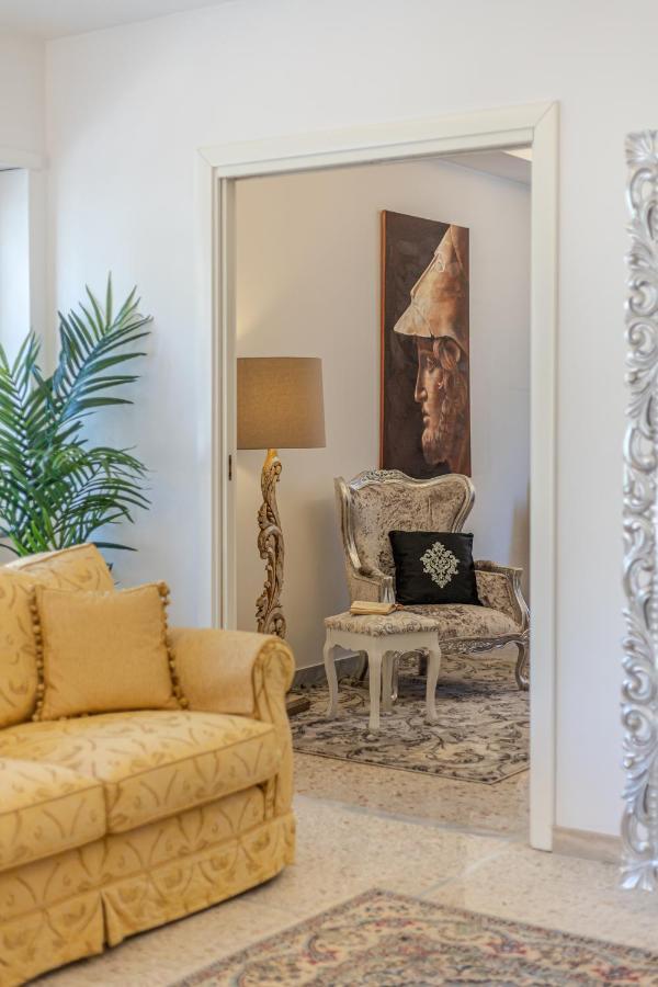 Ginevra Luxury New Classic Apartment Close Vatican Řím Exteriér fotografie